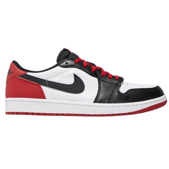 Men’s Air Jordan 1 Low OG Black Toe Shoes - Picture 2 of 4